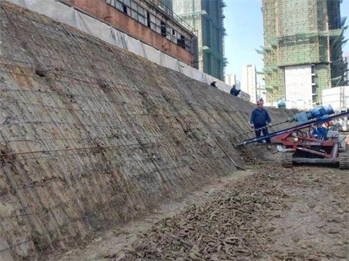 蕲春建筑边坡支护